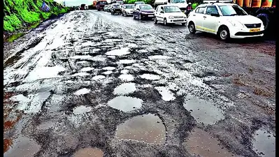 അഴിമതിയുടെ നീരാളി പിടുത്തം